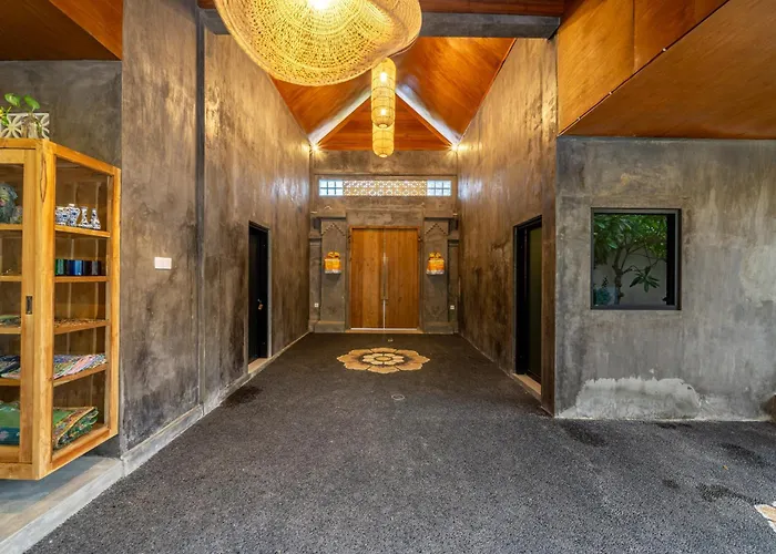ゲストハウス The Hepburn Adults Only Chic Boutique With Pool 900m Walk To スミニャック