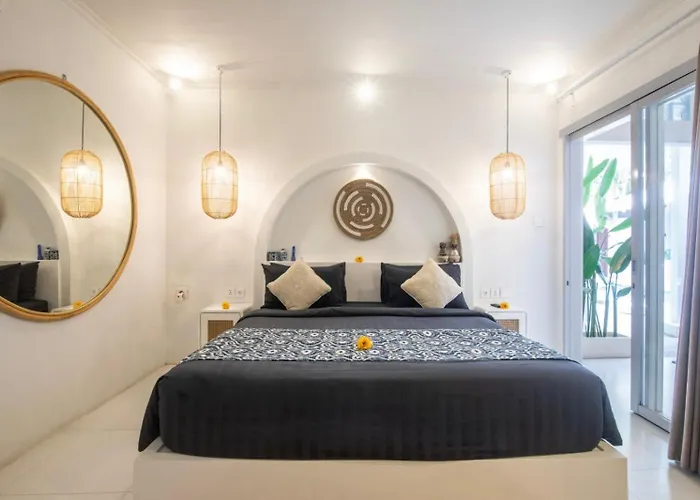 The Hepburn Adults Only Chic Boutique With Pool 900m Walk To ゲストハウス