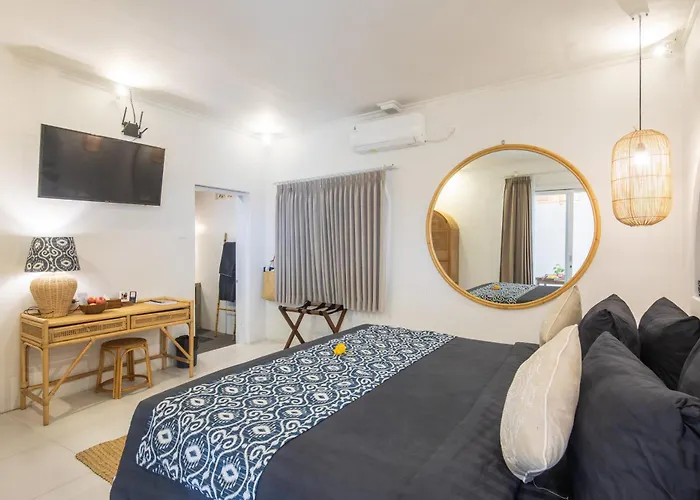 The Hepburn Adults Only Chic Boutique With Pool 900m Walk To