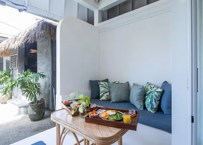The Hepburn Adults Only Chic Boutique With Pool 900m Walk To *