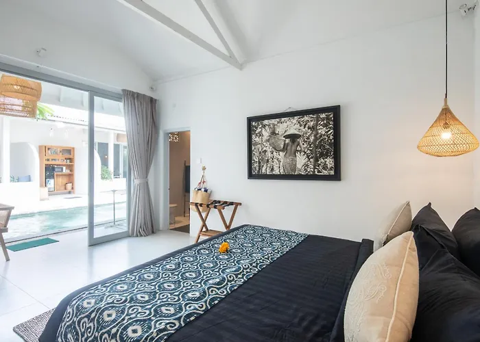 The Hepburn Adults Only Chic Boutique With Pool 900m Walk To * スミニャック