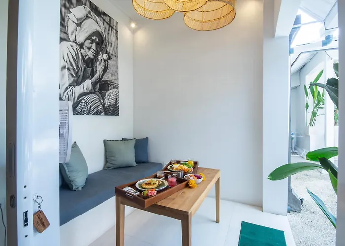 The Hepburn Adults Only Chic Boutique With Pool 900m Walk To ゲストハウス スミニャック